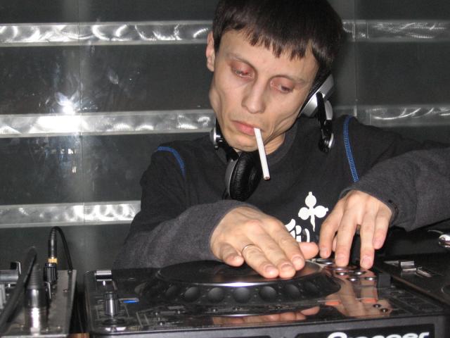 DJ Goosev